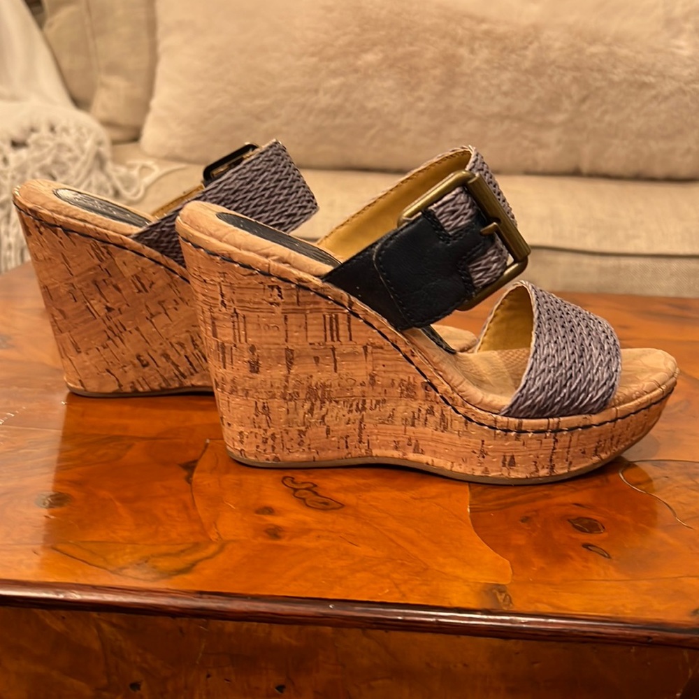 Born Boc platform slides size 6